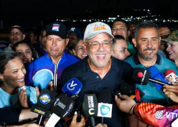 Jorge Rodríguez al alcalde de Lechería: recoge tu cachachá que te vas el 27 de julio