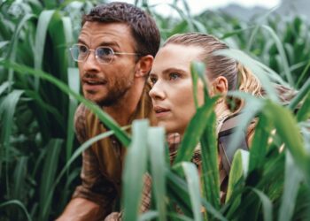 Jurassic World arrasa en taquilla en su fin de semana de estreno
