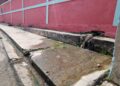 Voz Comunitaria | En Campo Alegre están cansados del desborde de aguas negras y las malas condiciones de la vía