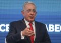 El expresidente Uribe dice que su juicio "ha sido inducido por el actual Gobierno"