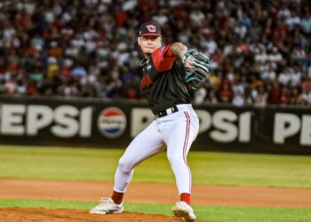 Caribes recibió dos lanzadores en un cambio con Cardenales