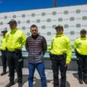La Fiscalía imputa a implicado en atentado a Uribe Turbay por el asesinato de un mexicano