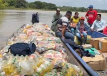 Venezuela entrega 6,5 toneladas de alimentos en comunidad indígena afectada por lluvias
