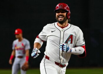 Eugenio Suárez tuvo un fin de semana de ensueño frente a Cardenales