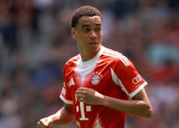 Jamal Musiala "será operado en breve" de la grave lesión que sufrió ante el PSG