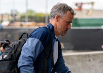 Luis Enrique Martínez: "Tengo el móvil lleno de mensajes culés, sabemos que el Madrid es un grande"