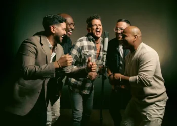 Carlos Vives y el Grupo Niche lanzan versión de ‘La tierra del olvido’ en ritmo de salsa