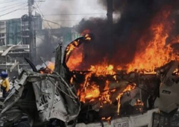 Al menos cinco muertos y 36 heridos dejó atentado contra base aérea de ciudad colombiana de Cali