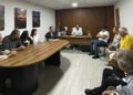 Concejales de Lechería se reunieron con representantes de la junta directiva de APMO