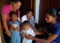 Niños del sector Villahermosa fueron atendidos en la Farmacia Comunitaria Simón Bolívar