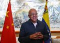 Jorge Rodríguez viajó a China para actos del Día de la Victoria