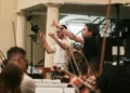Chris Martin abrió concierto de Coldplay junto a Gustavo Dudamel y la Sinfónica Simón Bolívar en Londres