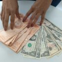 Inestabilidad del precio del dólar y tasas no oficiales mantienen en zozobra a la ciudadanía 