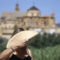 Ola de calor en España: nivel rojo en Andalucía, Cataluña y Valencia