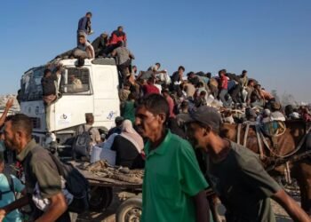 Hamás dice que han entrado 853 camiones de ayuda a Gaza en 10 días e Israel dice que 1.950