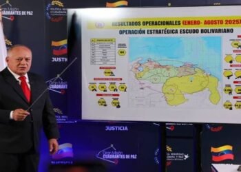 Venezuela anuncia el despliegue de 15.000 efectivos en estados fronterizos con Colombia