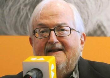 Fallece Daniel Divinsky, el editor argentino que llevó a Mafalda alrededor del mundo