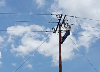 Caseríos de Santa Ana quedaron sin luz durante 22 horas