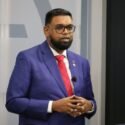 Guyana preparada para defender su territorio ante "nuevo entorno" en disputa con Venezuela