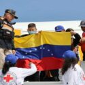 Un grupo de 200 migrantes llega a Venezuela en un avión estadounidense procedente de Texas