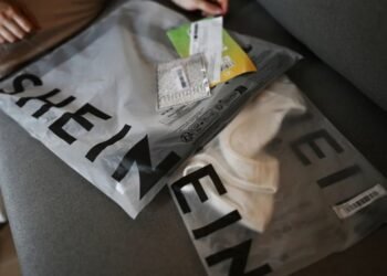 Italia multa a Shein con un millón de euros por comunicación engañosa sobre medio ambiente