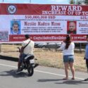 Valla con recompensa por Maduro y Cabello aparece en la frontera de Colombia con Venezuela