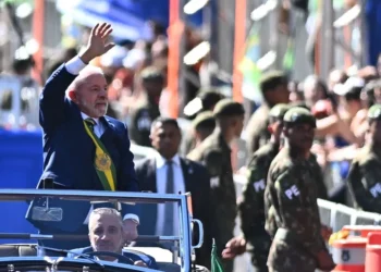 Lula lidera un desfile por la Independencia de Brasil marcado por la defensa de la soberanía