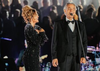 Karol G canta por la fraternidad en un memorable macroconcierto en la plaza vaticana