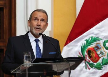 El canciller de Perú apoya que se declare "organización terrorista" al Cartel de los Soles