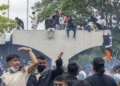 Crisis en Nepal: Dimite el primer ministro por la oleada de protestas