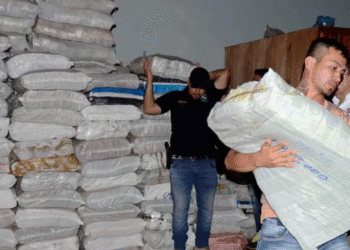 Incineran en Paraguay 30 toneladas de billetes venezolanos encontrados en 2017