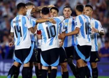 Argentina anuncia lista de convocados para topes de las eliminatorias