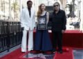 Jessica Chastain homenajeada por Al Pacino al recibir su estrella en el Paseo de la Fama