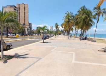 Fundación: hasta que no se construyan plantas de tratamiento no será descontaminada la bahía de Pozuelos