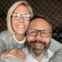 Hija de González Urrutia pide a custodios de su esposo preso hacerle llegar mensaje