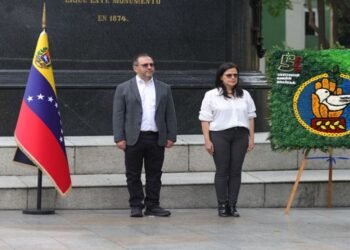 El canciller de Venezuela llama a la unidad latinoamericana ante tensiones con EE.UU.