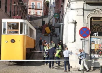 Tragedia en Lisboa: asciende a 17 el número de muertos tras el accidente del funicular