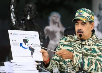 Maduro: EE.UU. "debe abandonar su plan de cambio de régimen violento en Venezuela"