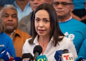 María Corina Machado pide a León XIV interceder por los presos políticos en Venezuela