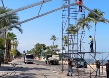Boulevard de Playa Mansa de Lechería fue parcialmente cerrado por montaje en honor a la Virgen del Valle (+Video)