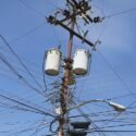 Denuncian incremento de los cortes eléctricos en algunos sectores de Barcelona
