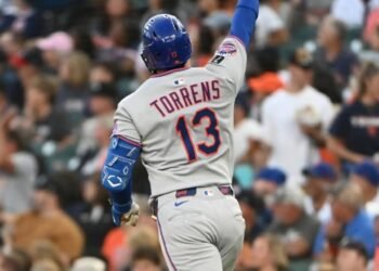 Luis Torrens despachó cuadrangular en victoria de Mets sobre Tigres