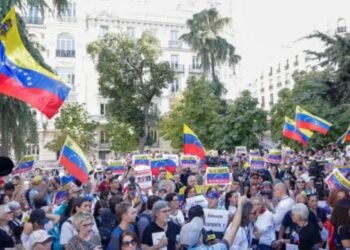 Los venezolanos se convierten en 2025 en los solicitantes de asilo más numerosos en la UE