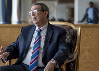 Canciller cubano acusó a EE.UU. de emprender despliegue "ofensivo y amenazador" en el Caribe