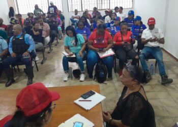 Cles realizó consulta de Ley de Convivencia Ciudadana en municipios de la zona de Paria