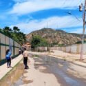 Denuncian que derrames de aguas servidas afectan al Liceo Jacinto Convit en Cumaná