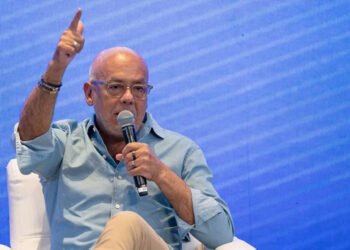 Jorge Rodríguez: despliegue de EE.UU. en el Caribe "deja vía libre" a narcotraficantes