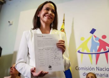 Machado recuerda las primarias de hace dos años como "la derrota espiritual" del chavismo