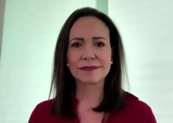 Machado: Hay que seguir buscando una salida negociada