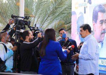 Maduro: "Se ha logrado que se reconozca la fuerza de santidad del pueblo"
